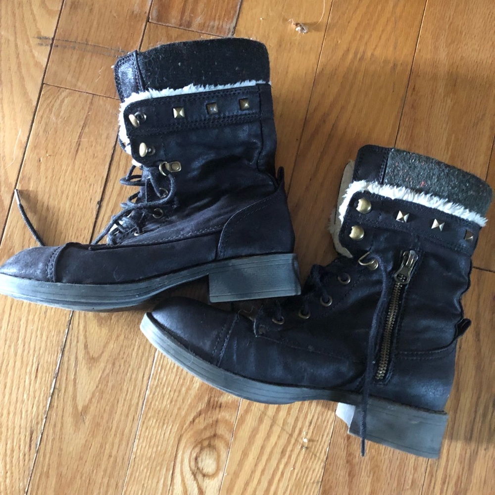Softmoc Studded Fall Bootie